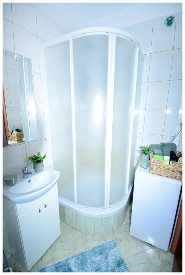 Color24 Apartament VI Stalowa Wola Kültér fotó
